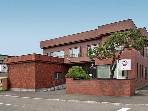 家族葬ホールやまはな（株式会社博善社）