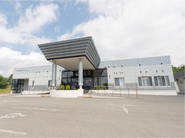 セレモニーホールさとう(有限会社佐藤造花生花店)