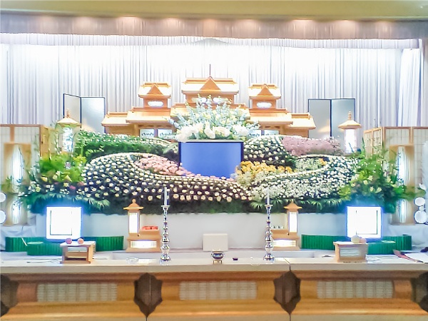 セレモニーホールさとう（有限会社佐藤造花生花店