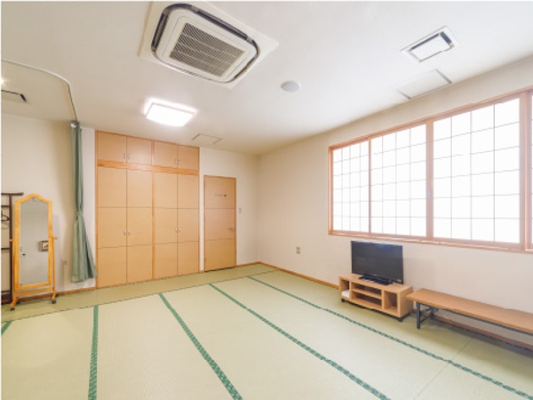 さくらホール(有限会社佐藤造花生花店)