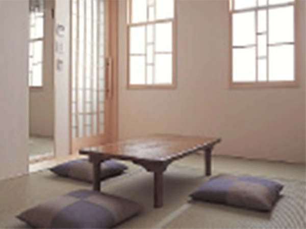 青柳 株式会社(セレモニーホール青柳本館・新館)