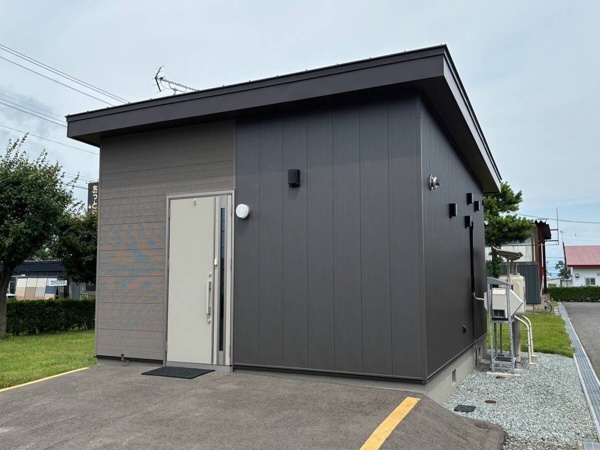 別邸・安置リビング（株式会社なかむら）