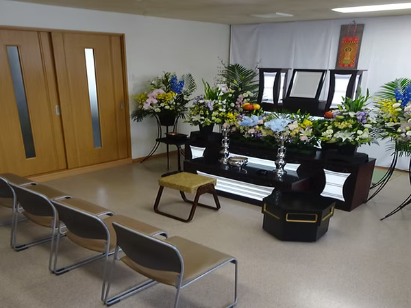 有限会社山村（有限会社山村）