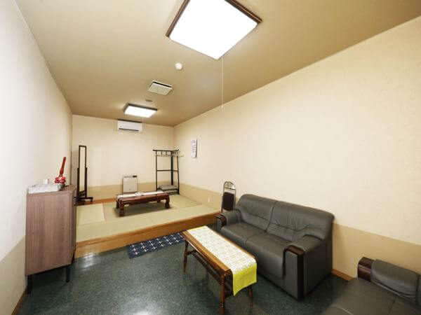 慈心院本館（株式会社武田公益社）