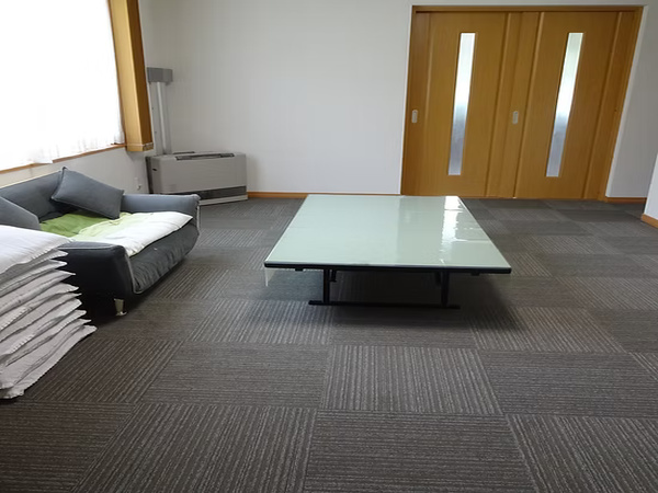 有限会社山村（有限会社山村）