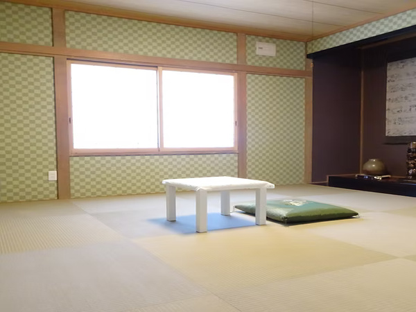 有限会社山村（有限会社山村）